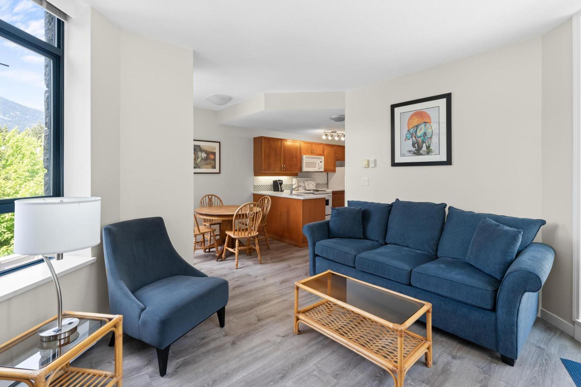 Alpenglow Lodge Bear Wonder One Bedroom By Mva Whistler Exterior photo