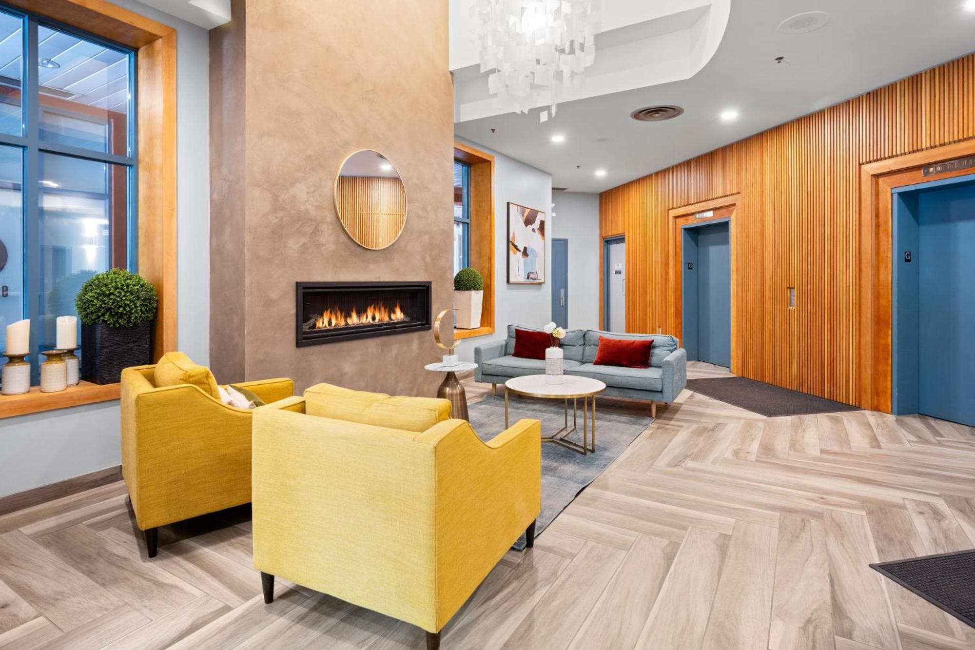 Alpenglow Lodge Bear Wonder One Bedroom By Mva Whistler Exterior photo